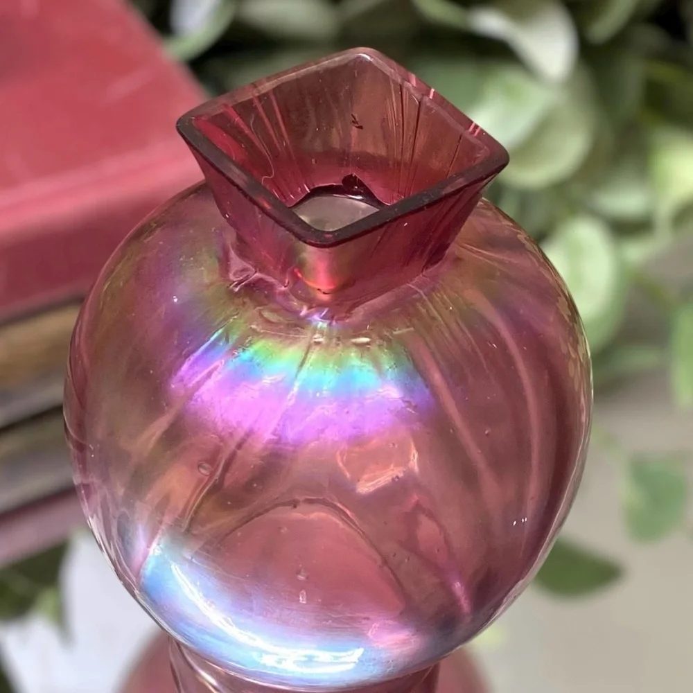 Vintage Loetz Kralik Bohemian Red Iridescent Art Glass Vase Round Square Top - Picture 2 of 7